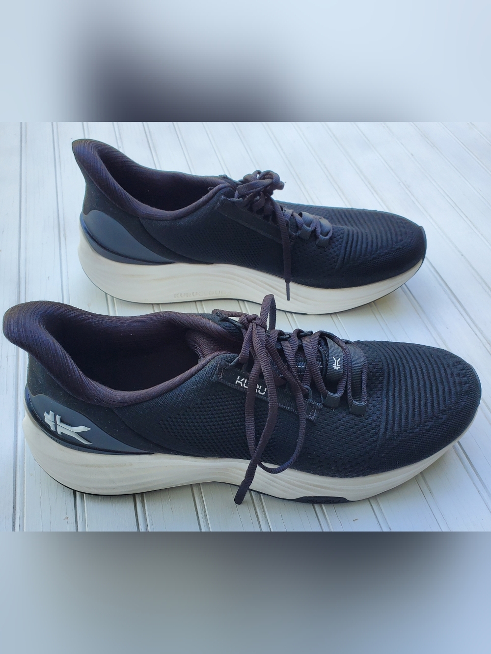 KURU Flux Mens Black White Athletic‎ Walking Running Shoes Size 12.5 Medium